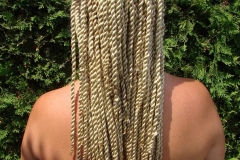 blond thick senegalese twists